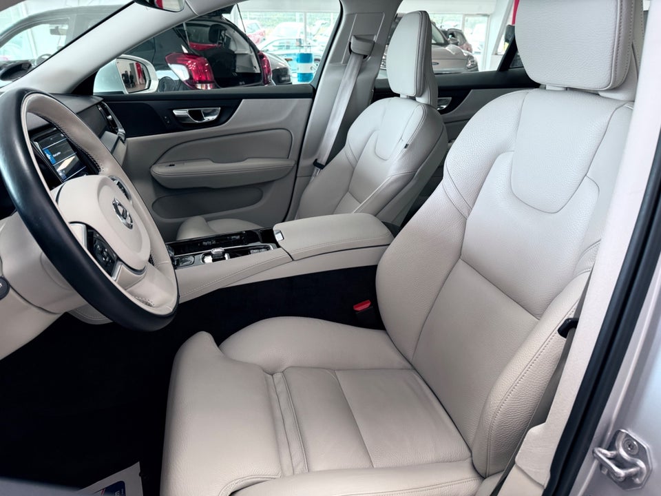 Volvo V60 2,0 T6 ReCharge Inscription aut. AWD 5d