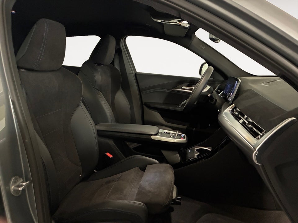 BMW iX2 xDrive30 M-Sport Premium 5d