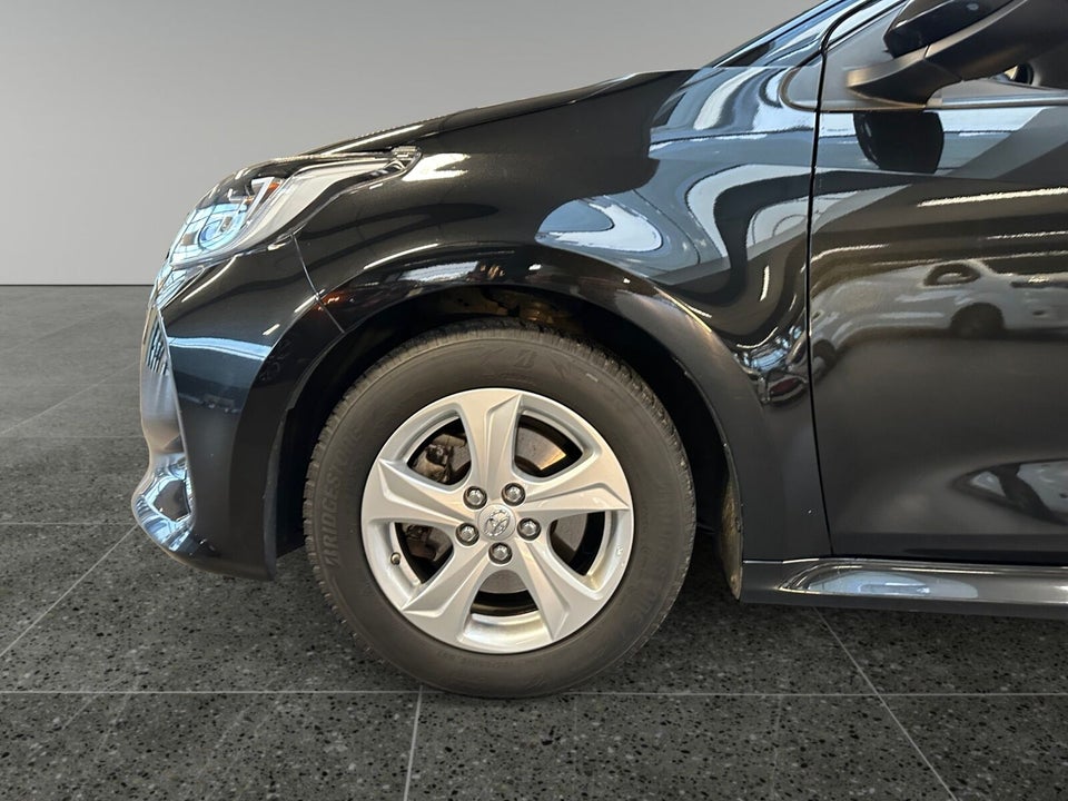 Toyota Yaris 1,5 Hybrid Active Tech+ e-CVT 5d