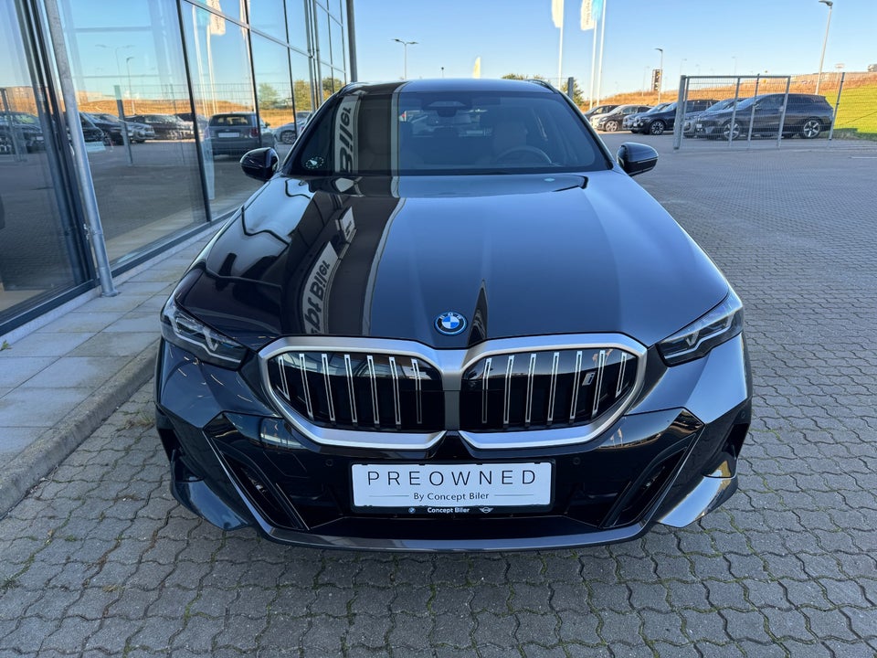 BMW i5 eDrive40 Touring M-Sport 5d