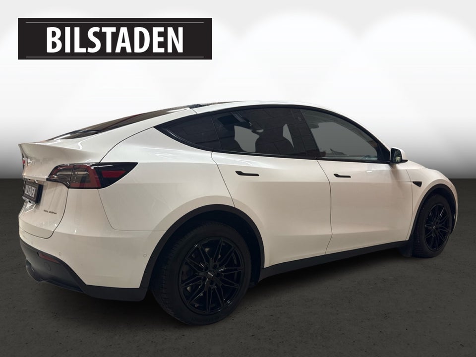 Tesla Model Y Long Range AWD 5d