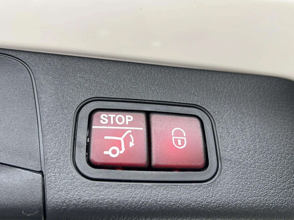 Mercedes EQB250+ Progressive 5d