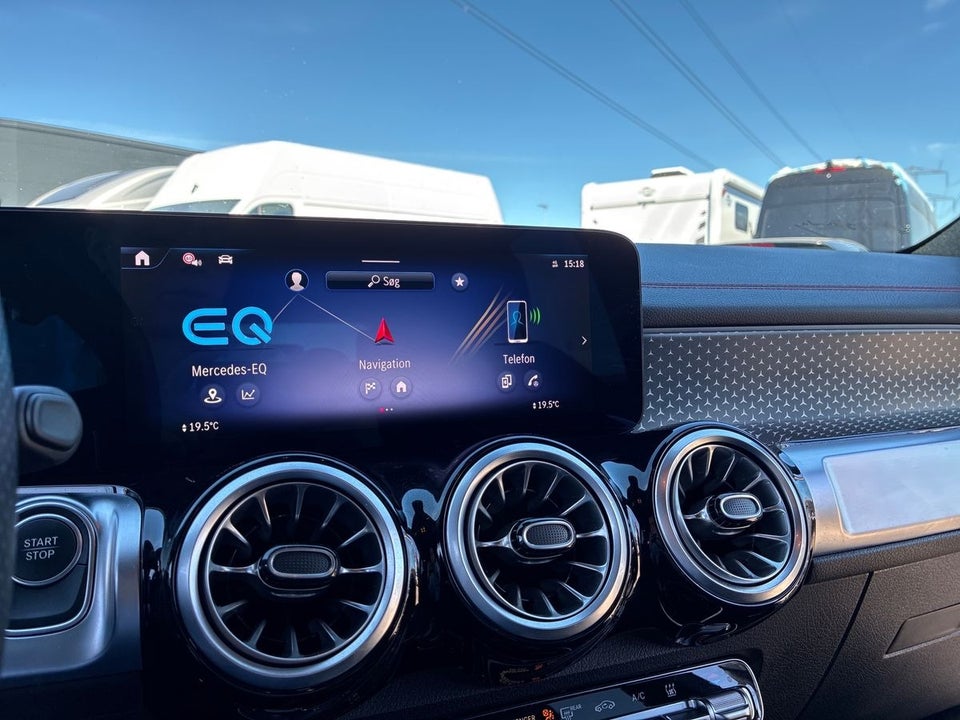 Mercedes EQB250+ AMG Advance 5d