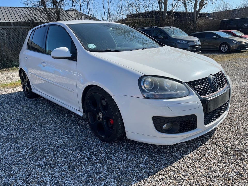 VW Golf V 2,0 GTi DSG 5d