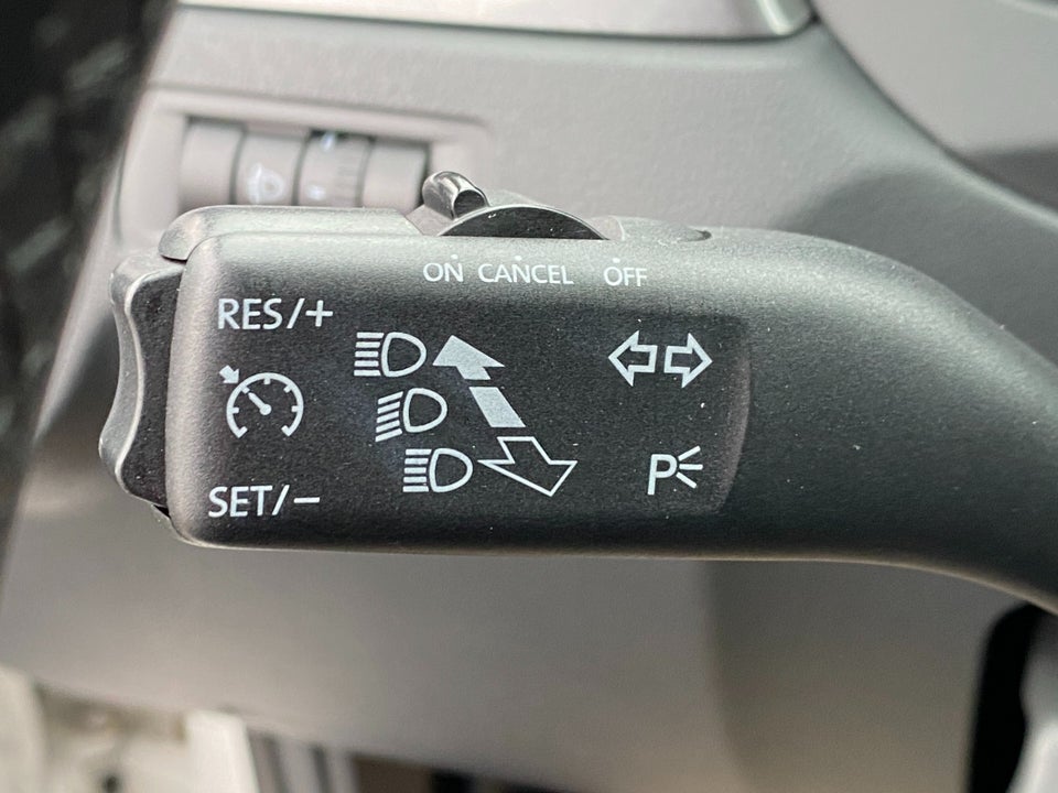 Skoda Rapid 1,6 TDi 105 Ambition Spaceback 5d