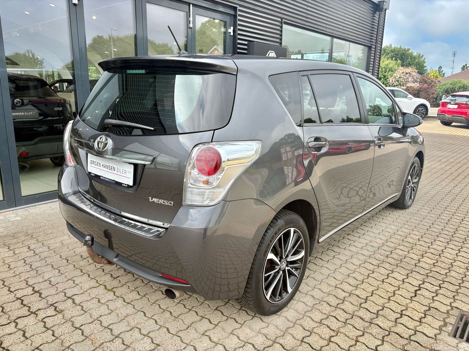 Toyota Verso 1,8 VVT-i T2 Premium MDS 7prs 5d