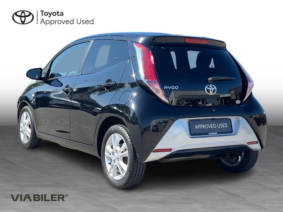 Toyota Aygo 1,0 VVT-i x-cellence 5d