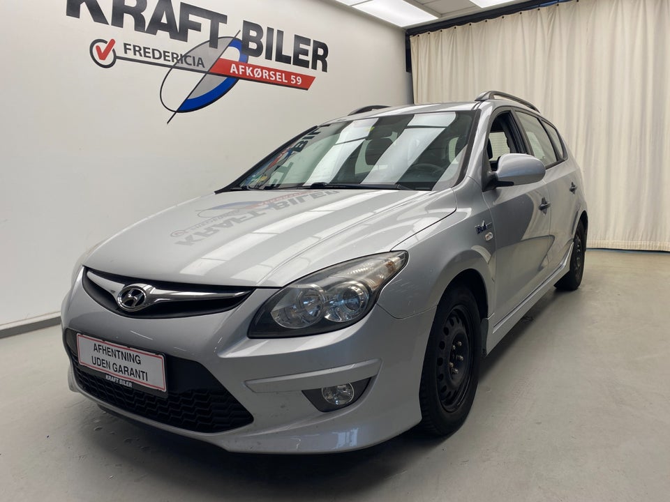 Hyundai i30 1,6 CRDi 90 Blue Drive CW 5d