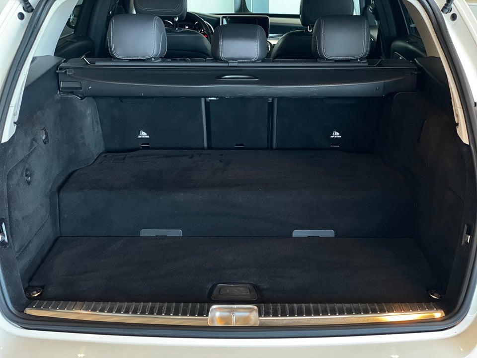 Mercedes C300 e 2,0 Avantgarde stc. aut. 5d