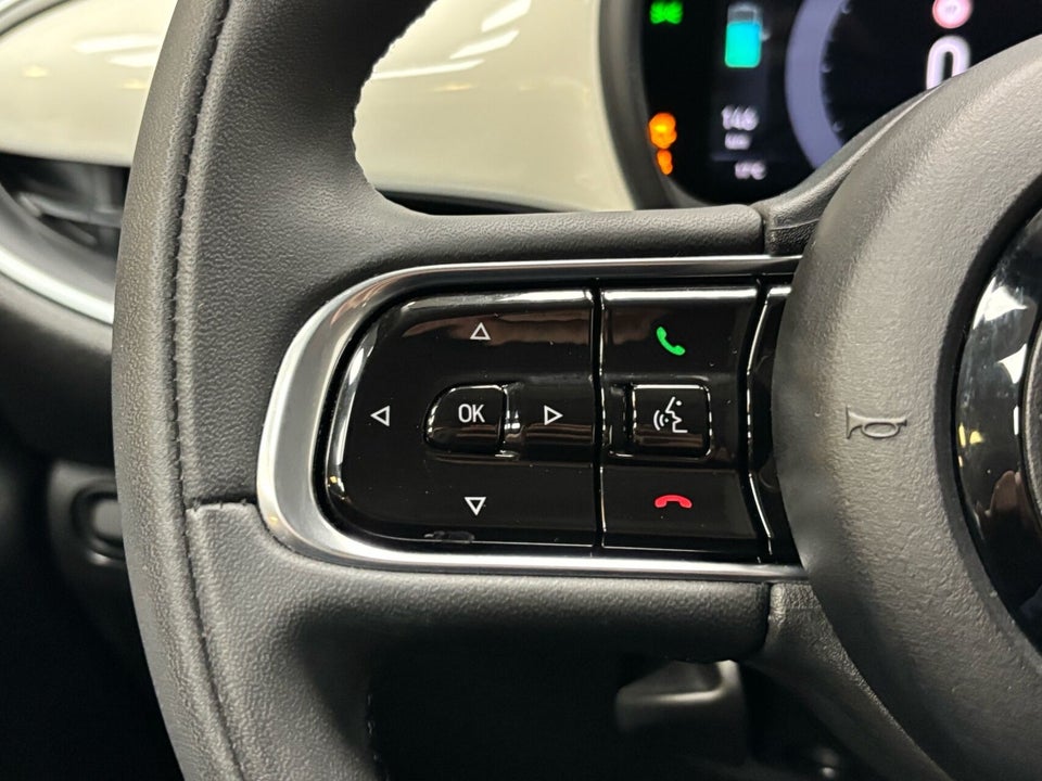 Fiat 500e 42 Icon 3d