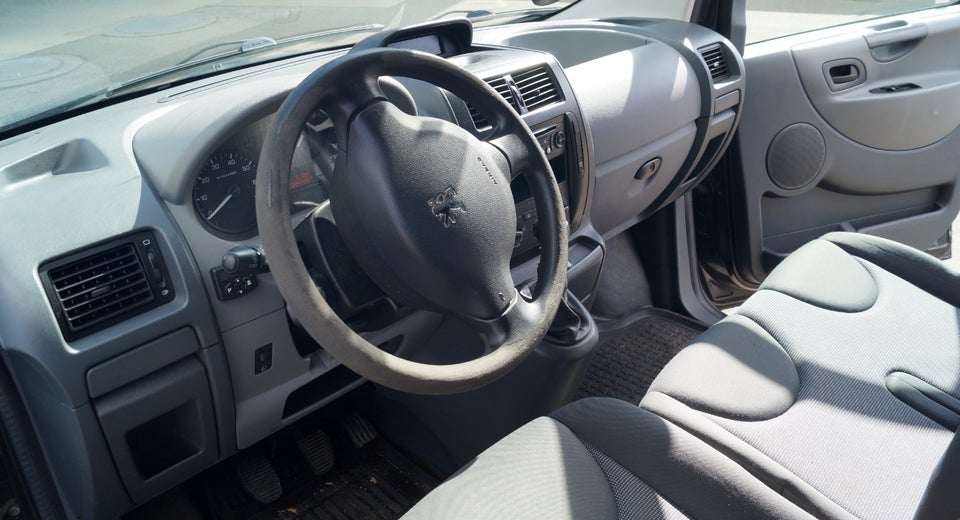 Peugeot Expert 2,0 HDi 120 L1H1 Van 5d