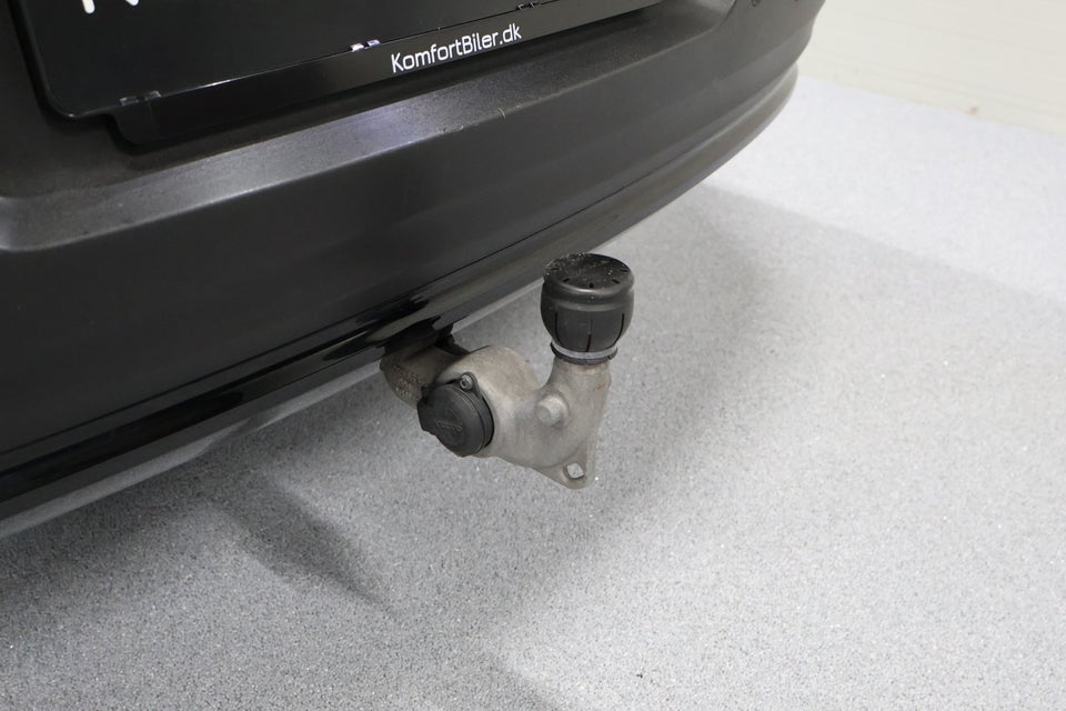 Volvo XC40 P6 ReCharge Core 5d