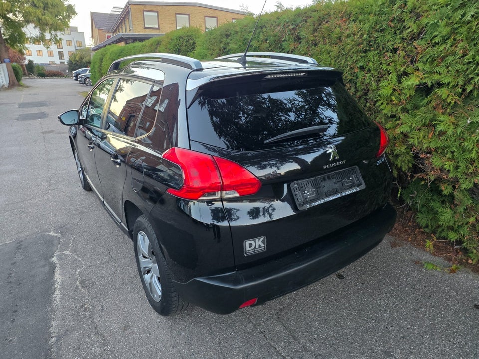 Peugeot 2008 1,2 VTi 82 Active 5d