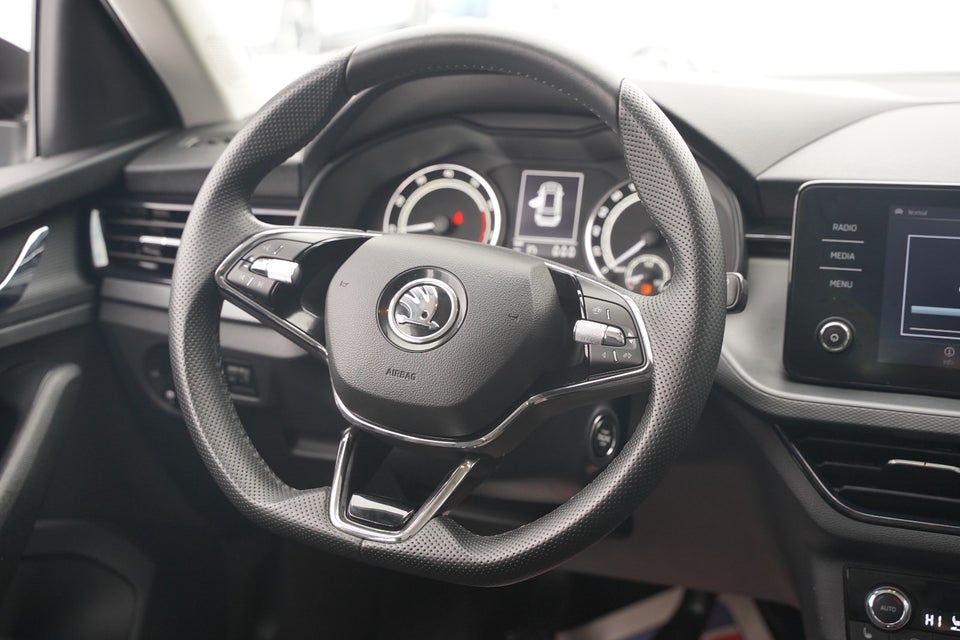 Skoda Kamiq 1,0 TSi 110 Blackline 5d