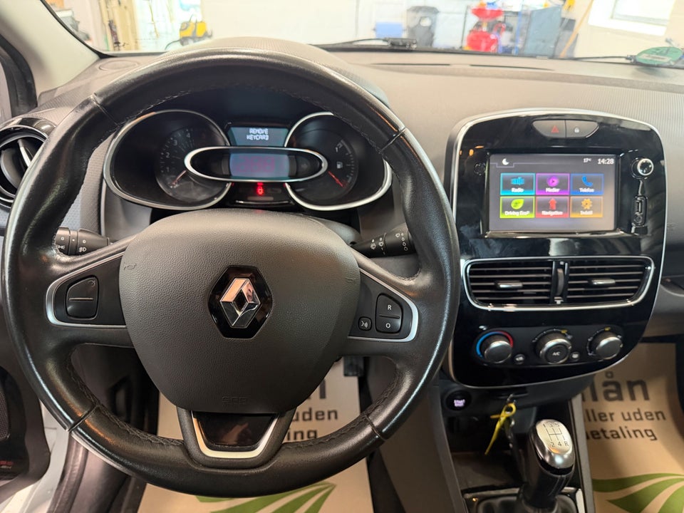 Renault Clio IV 1,5 dCi 90 Zen Sport Tourer 5d