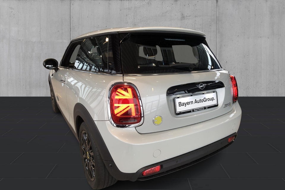 MINI Cooper SE Classic Trim 3d