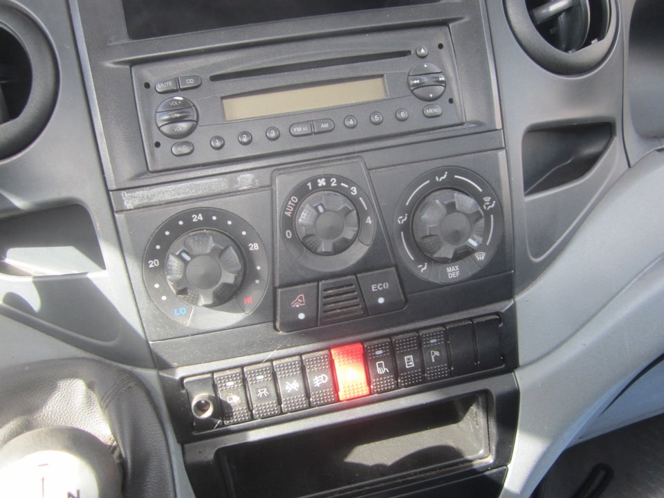 Iveco Daily 2,3 35C12 4100mm Lad AG 2d