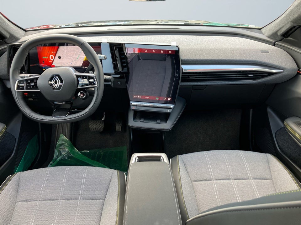 Renault Scenic E-Tech 60 Techno 5d