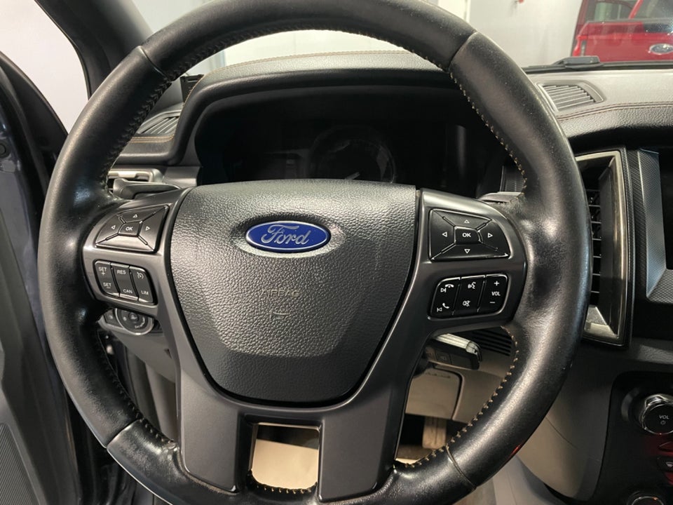 Ford Ranger 3,2 TDCi Db.Kab Wildtrak 4x4 4d