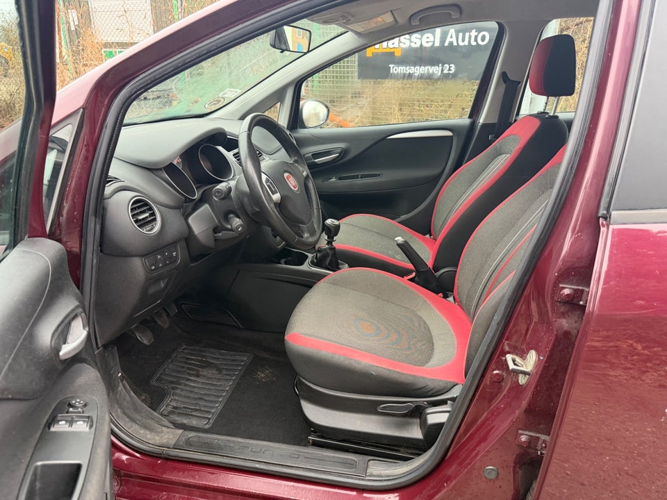 Fiat Punto 1,4 Dynamic 5d