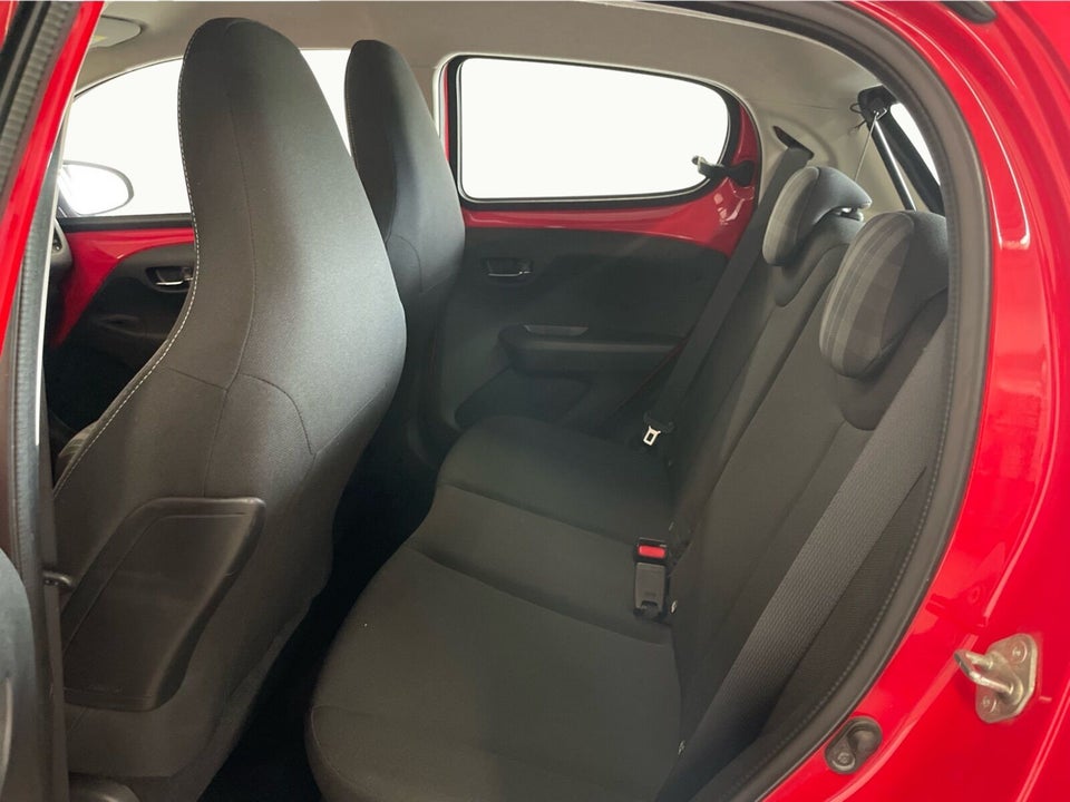 Peugeot 108 1,0 e-VTi 72 Allure+ 5d