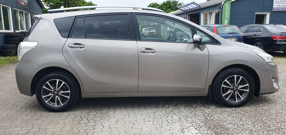 Toyota Verso 1,6 D-4D T2 Touch 7prs 5d