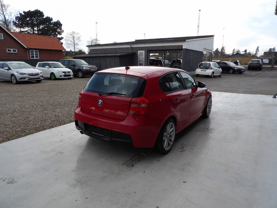 BMW 118i 2,0 Advantage 5d