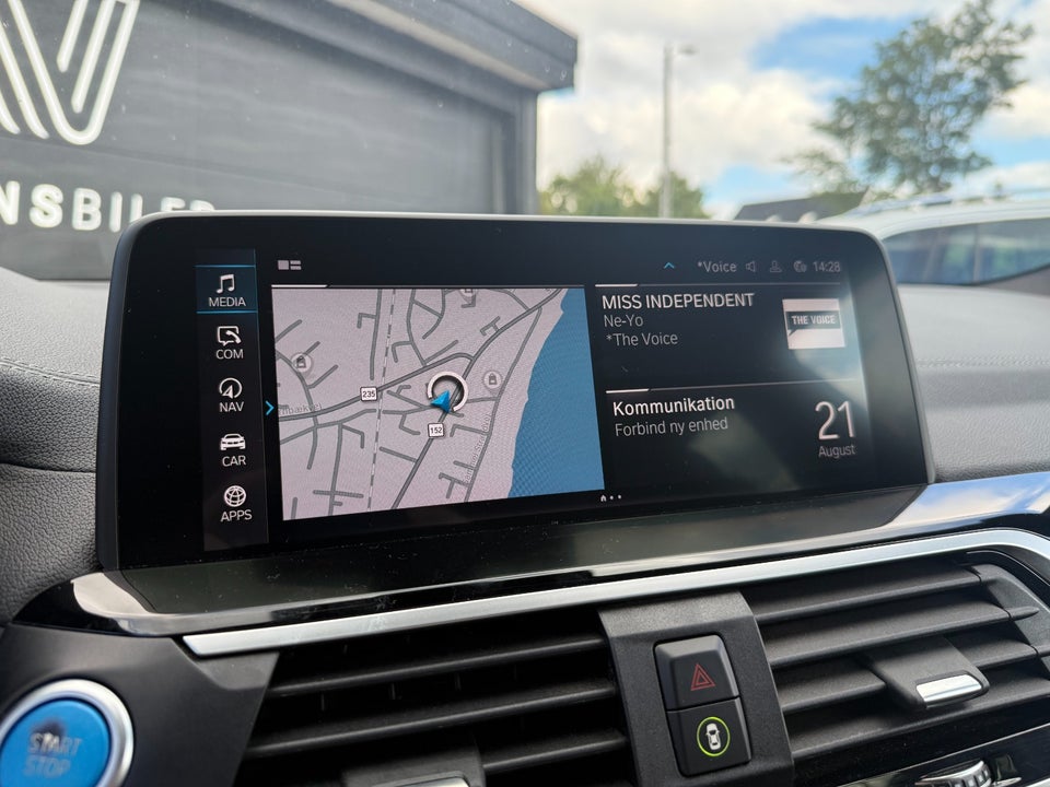 BMW iX3 Charged Impressive 5d