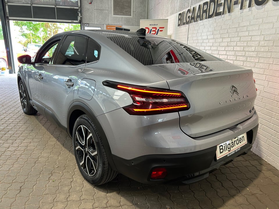 Citroën ë-C4 X 50 Shine 4d