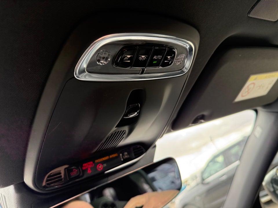 Volvo XC60 2,0 T6 ReCharge R-Design aut. AWD Van 5d