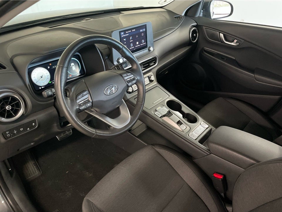 Hyundai Kona 39 EV Select 5d
