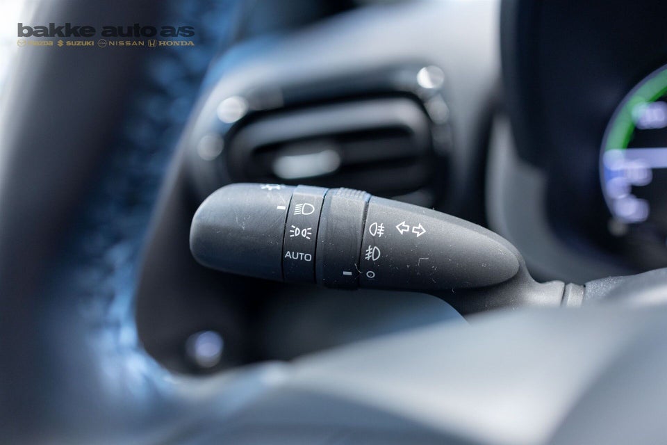 Mazda 2 1,5 Hybrid Pure+ CVT 5d