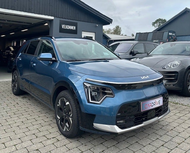 Kia Niro 64 EV Upgrade 5d