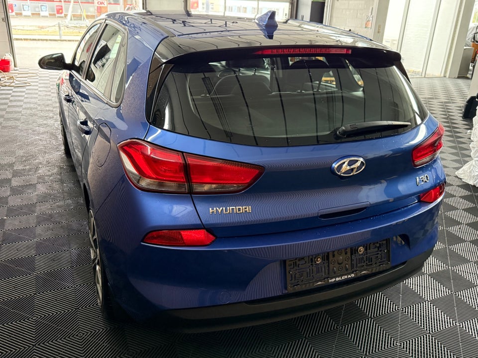 Hyundai i30 1,0 T-GDi Life Komfort 5d