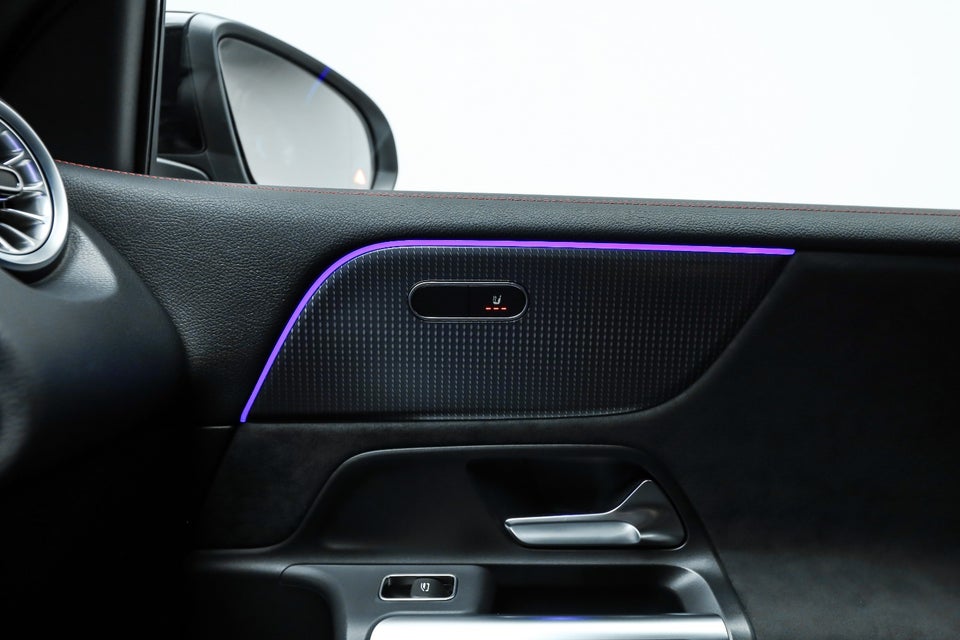 Mercedes EQB350 AMG Line 4Matic 7prs 5d