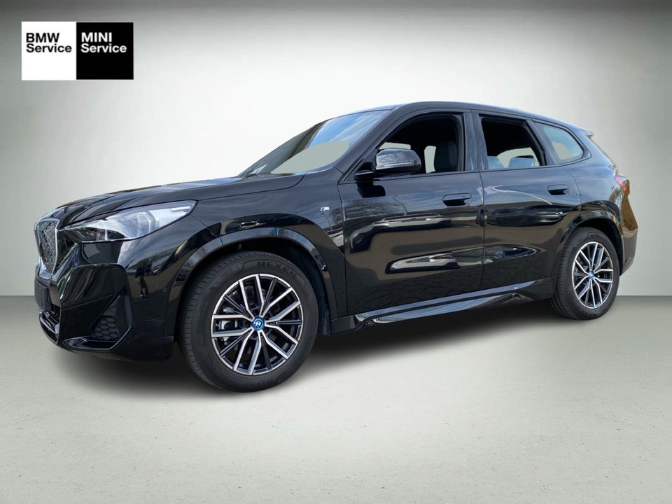 BMW iX1 xDrive30 M-Sport 5d