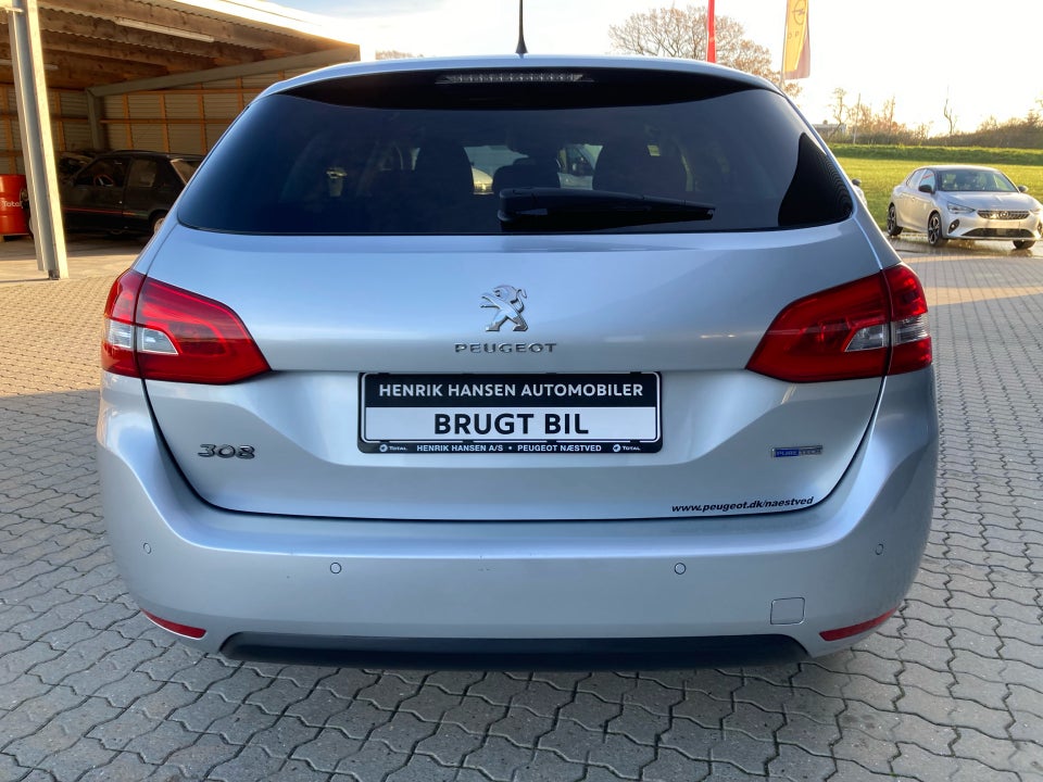 Peugeot 308 1,2 e-THP 110 Chili SW 5d