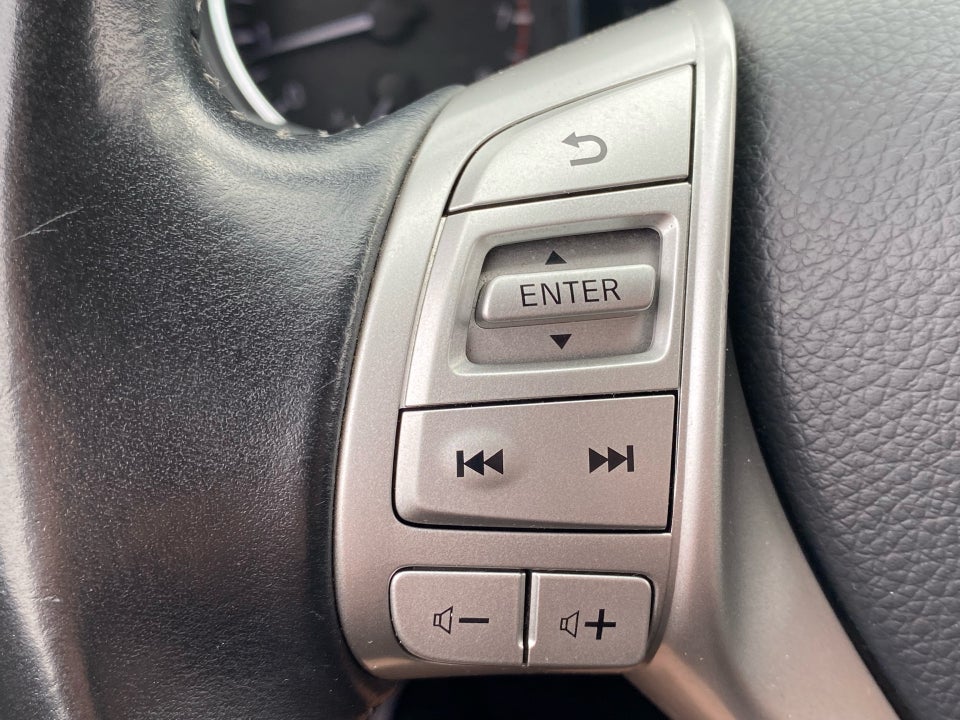 Nissan Qashqai 1,2 Dig-T 115 Visia X-tr. 5d