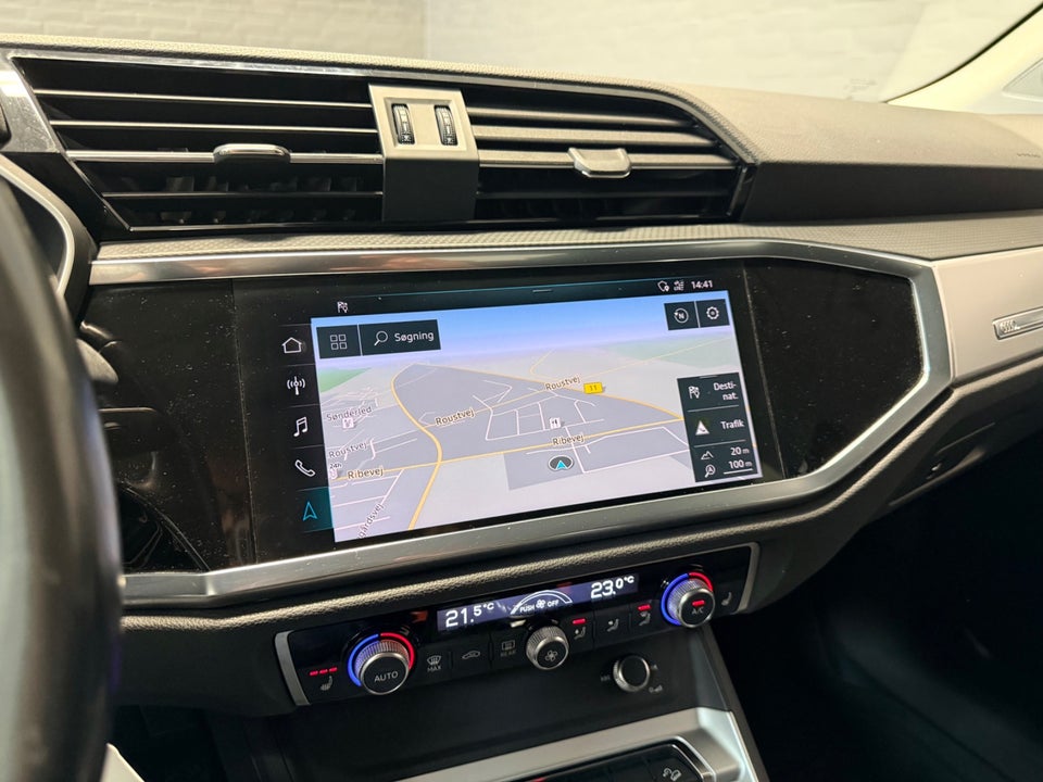 Audi Q3 35 TFSi Advanced 5d