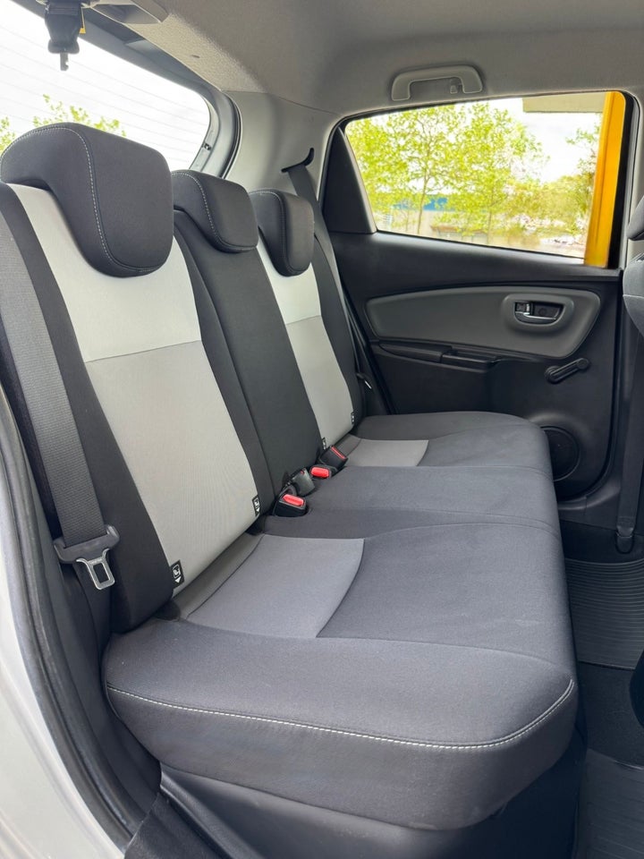 Toyota Yaris 1,5 Hybrid H2 Premium e-CVT 5d