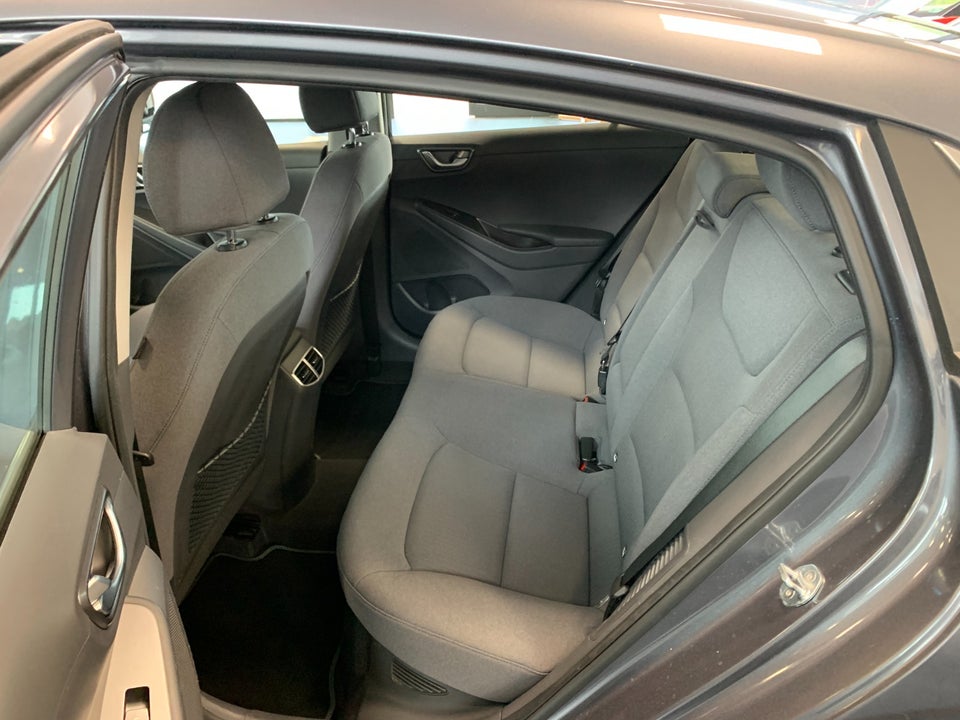 Hyundai Ioniq 1,6 PHEV Premium DCT 5d