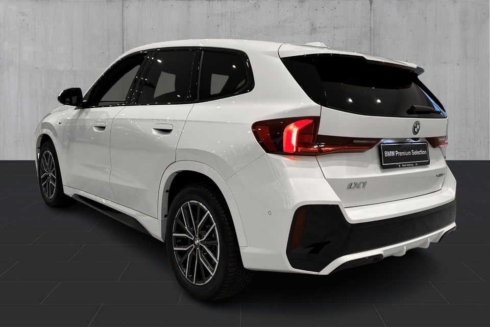 BMW iX1 xDrive30 M-Sport 5d