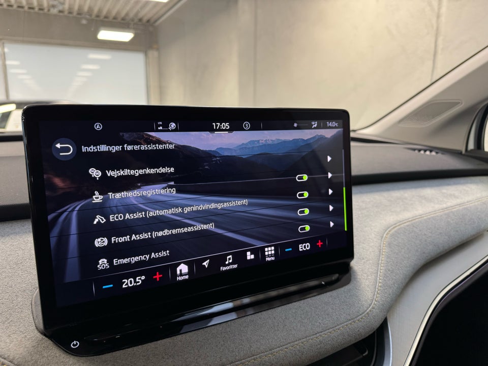 Skoda Enyaq 80 iV Selection Lounge 5d