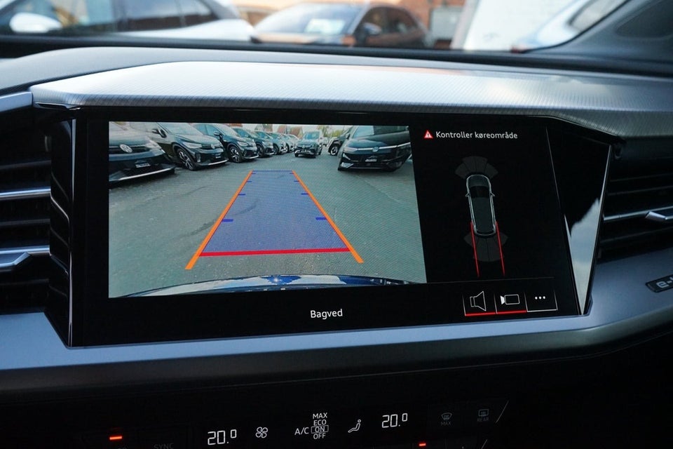 Audi Q4 e-tron 45 S-line 5d