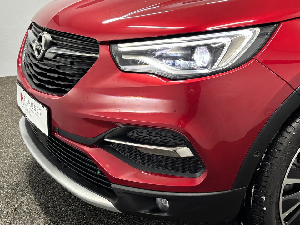 Opel Grandland X 1,6 Hybrid Ultimate aut. 5d
