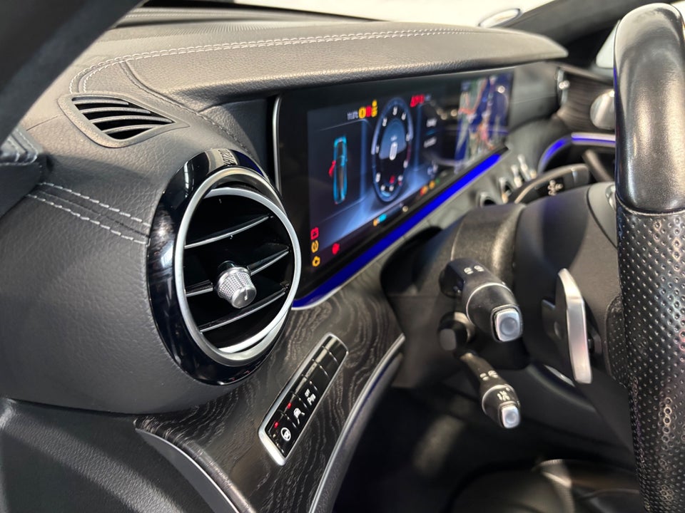 Mercedes E220 d 2,0 AMG Line stc. aut. 5d