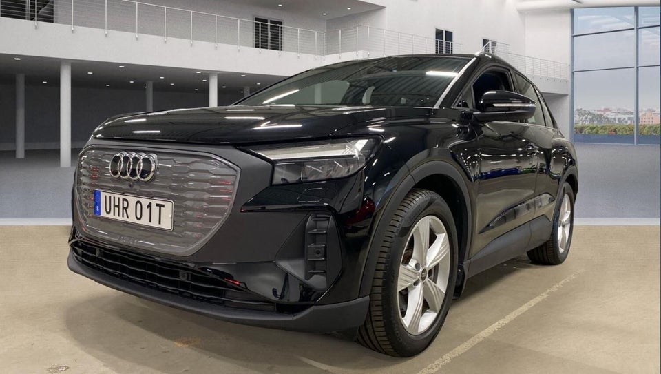 Audi Q4 e-tron 40  5d