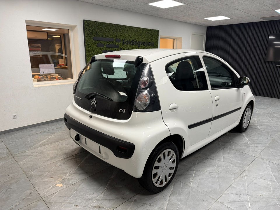 Citroën C1 1,0i Attraction 5d