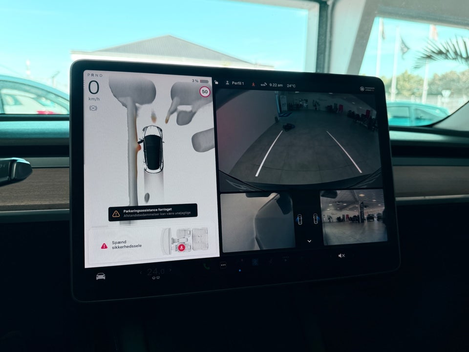 Tesla Model 3 Long Range AWD 4d