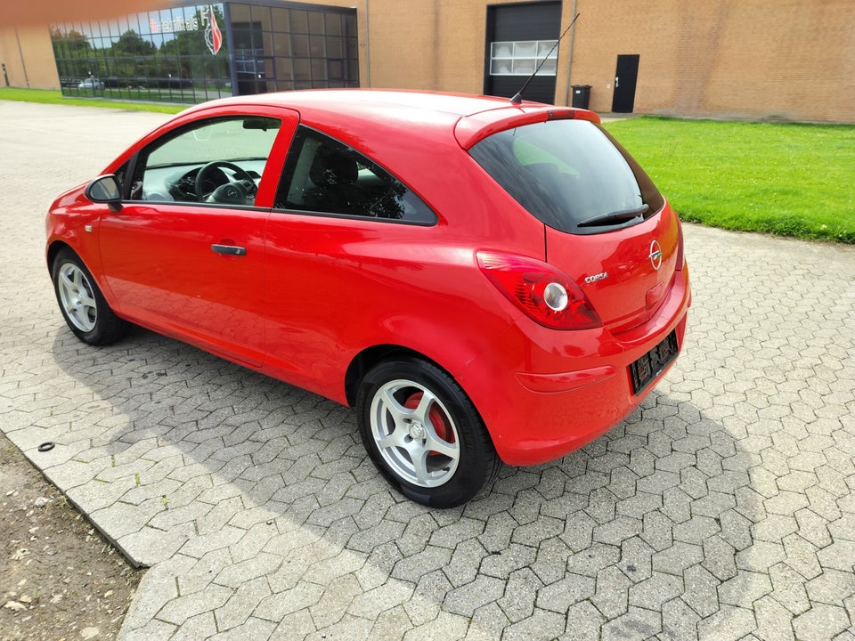 Opel Corsa 1,0 12V Enjoy 3d